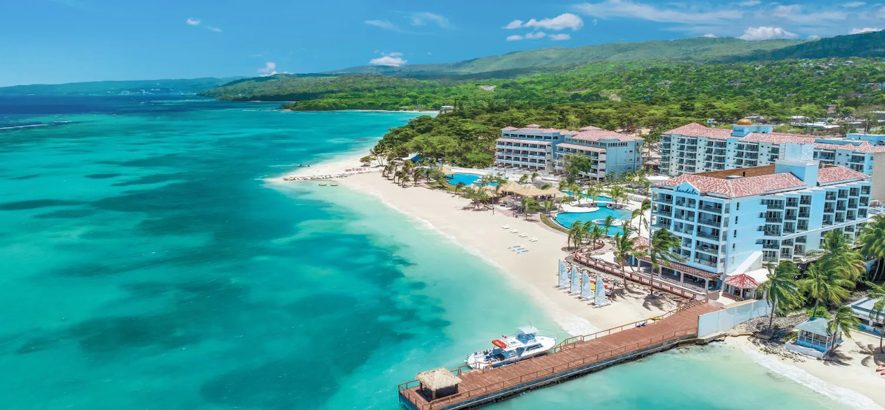 Sandals Dunn's River